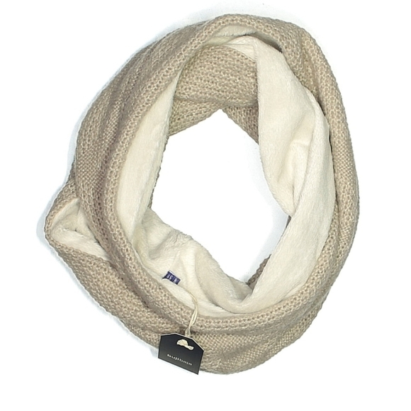 bujibaja Accessories - Bujibaja Fleece Lined Infinity Scarf Creme